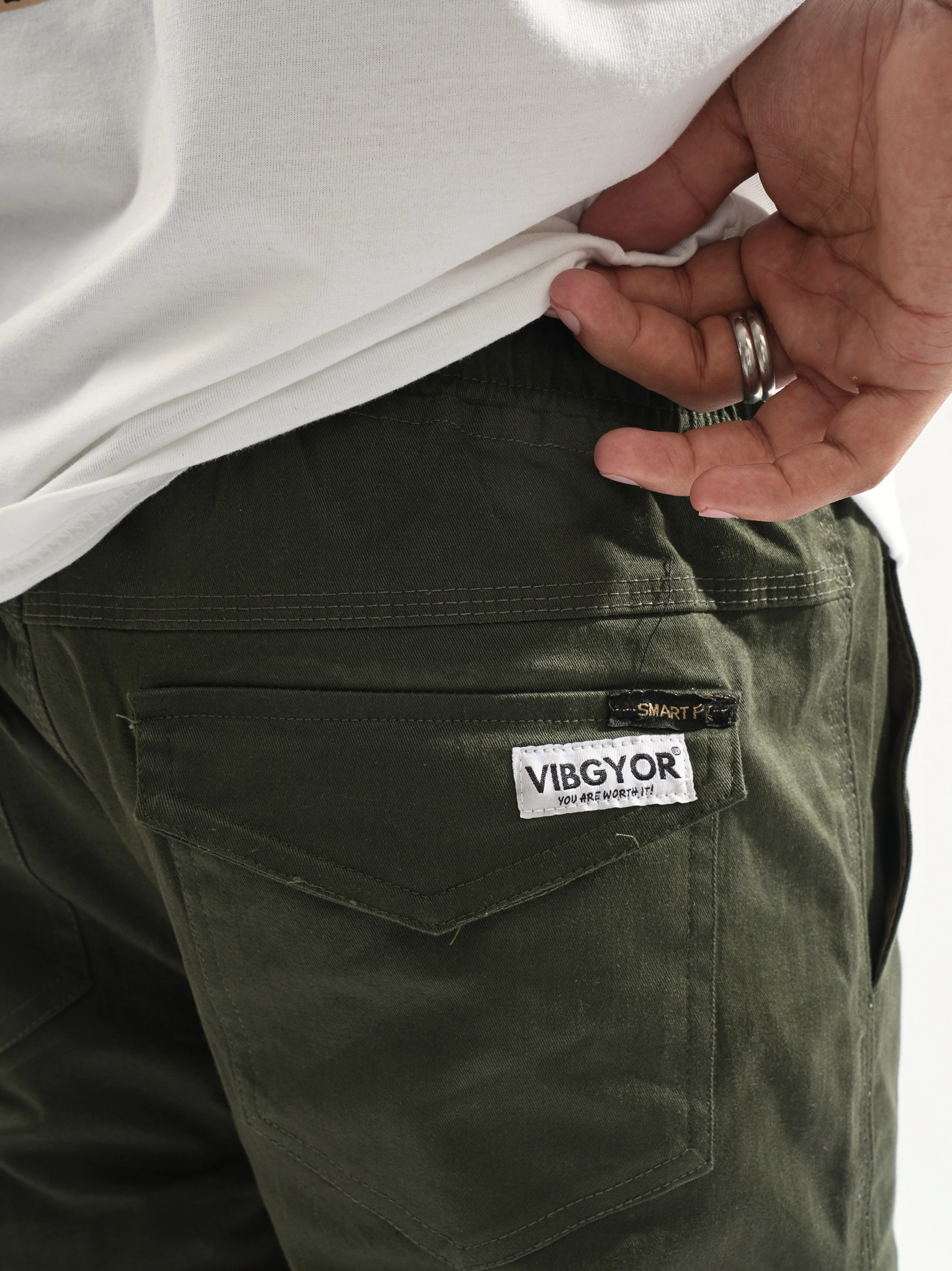 Loose-fit Olive Cargo Pants - Image 5